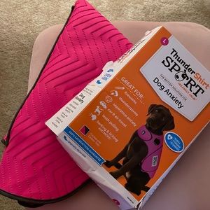 Pink Thundershirt Sport for Dogs with Anxiety - size L